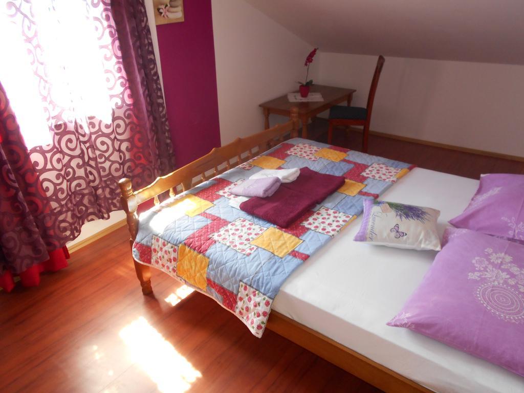 Apartment Olive House Rab Barbat na Rabu Esterno foto
