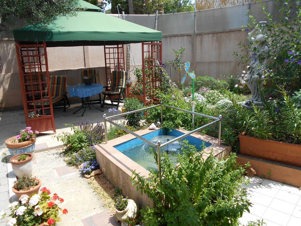 Apartment Olive House Rab Barbat na Rabu Esterno foto